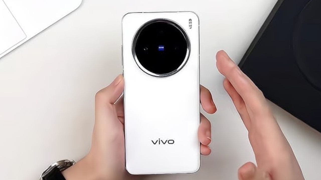 Vivo X200 5G दमदार फीचर्स और शानदार डिस्काउंट के साथ भारतीय बाजार में लॉन्च हुआ। जानें कीमत, ऑफर्स और स्पेसिफिकेशन्स।