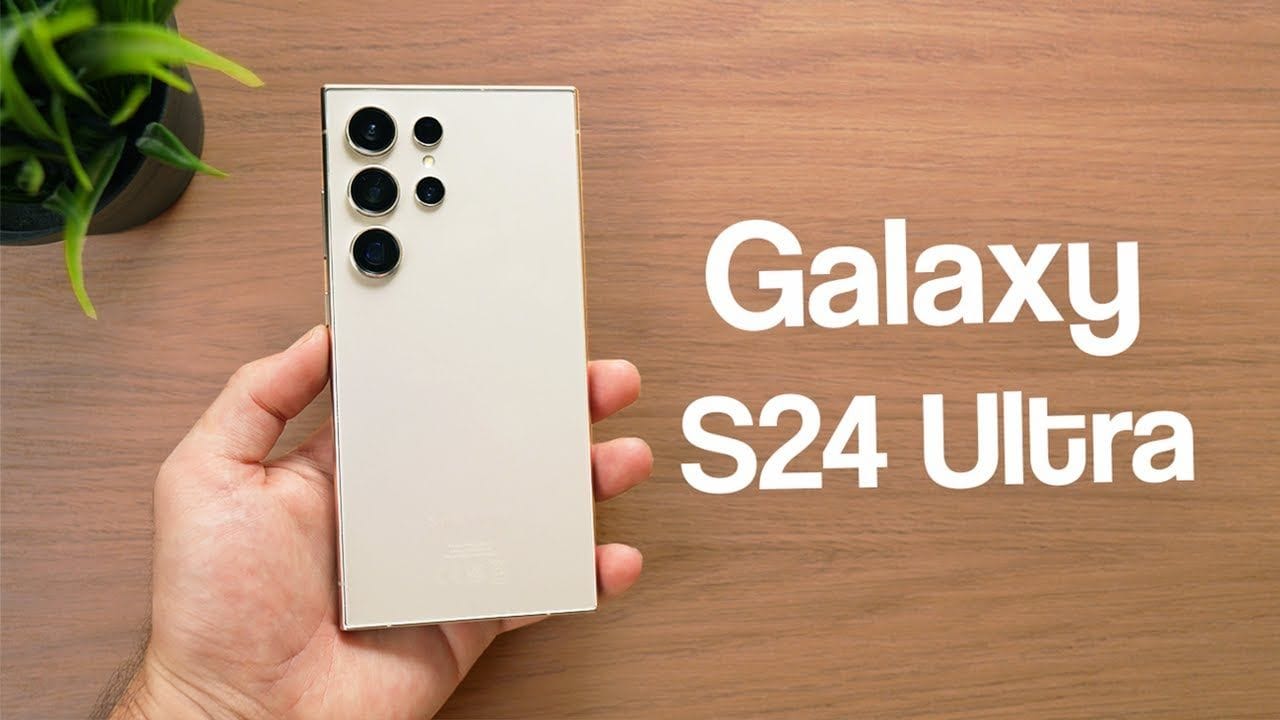 Samsung Galaxy S24 Ultra 5G एक दमदार स्मार्टफोन है, जिसमें 200MP कैमरा, 6.8-इंच AMOLED डिस्प्ले, Snapdragon 8 Gen 3 प्रोसेसर और 5000mAh बैटरी दी गई है। जानिए इसकी कीमत और पूरी जानकारी।