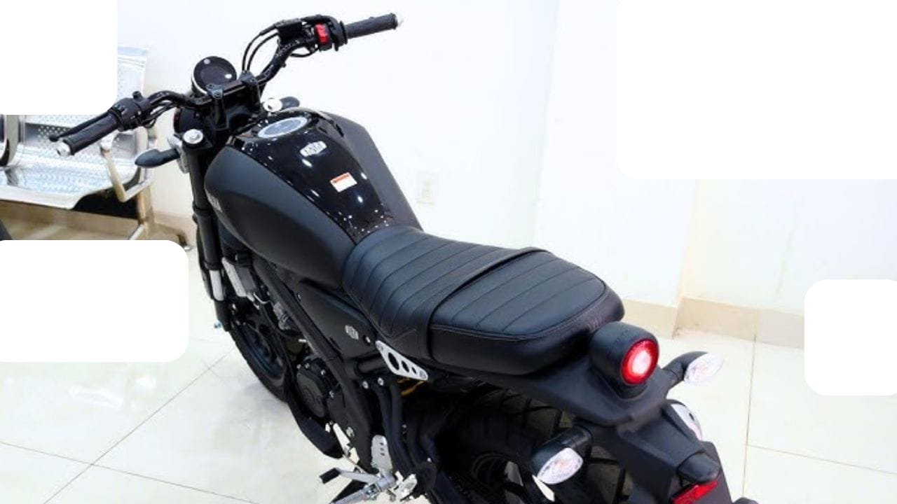 Yamaha जल्द ही भारतीय बाजार में Yamaha XSR 155 लॉन्च करने वाली है। दमदार इंजन, शानदार माइलेज और मॉर्डन फीचर्स के साथ यह बुलेट का बेहतरीन विकल्प बन सकती है। जानें इसकी कीमत, इंजन और लॉन्च डेट।