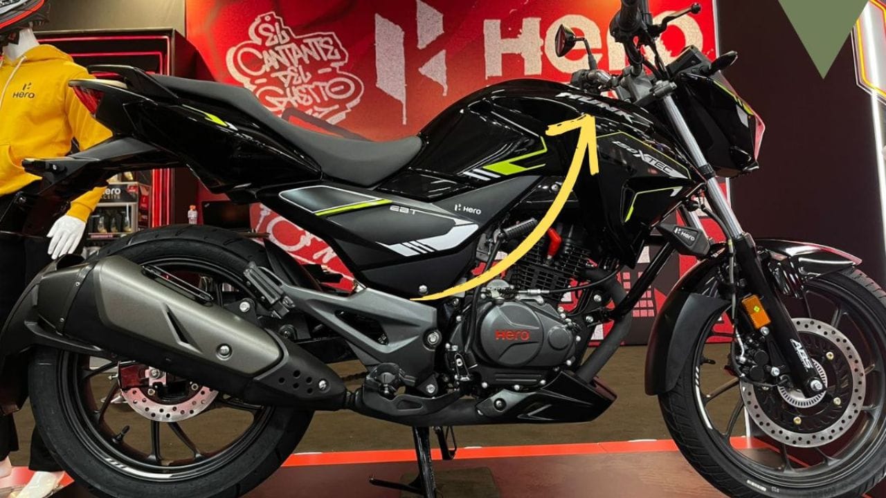 Hero Hunk 150 एक दमदार और स्टाइलिश बाइक है, जो शानदार माइलेज और आरामदायक राइडिंग के साथ आती है। जानिए इसकी कीमत, फीचर्स और EMI प्लान की पूरी डिटेल।